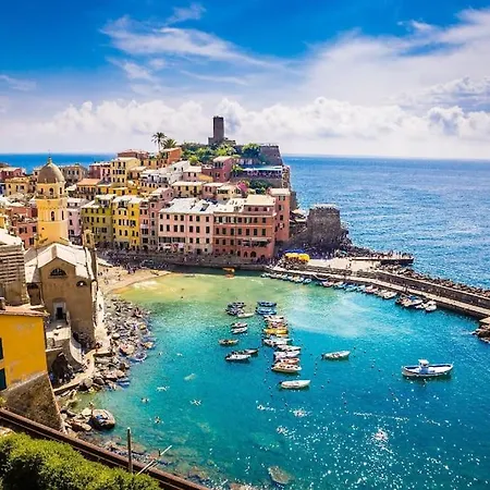 Portofino City Center - Near Sea - Ac - Wi-fi アパート